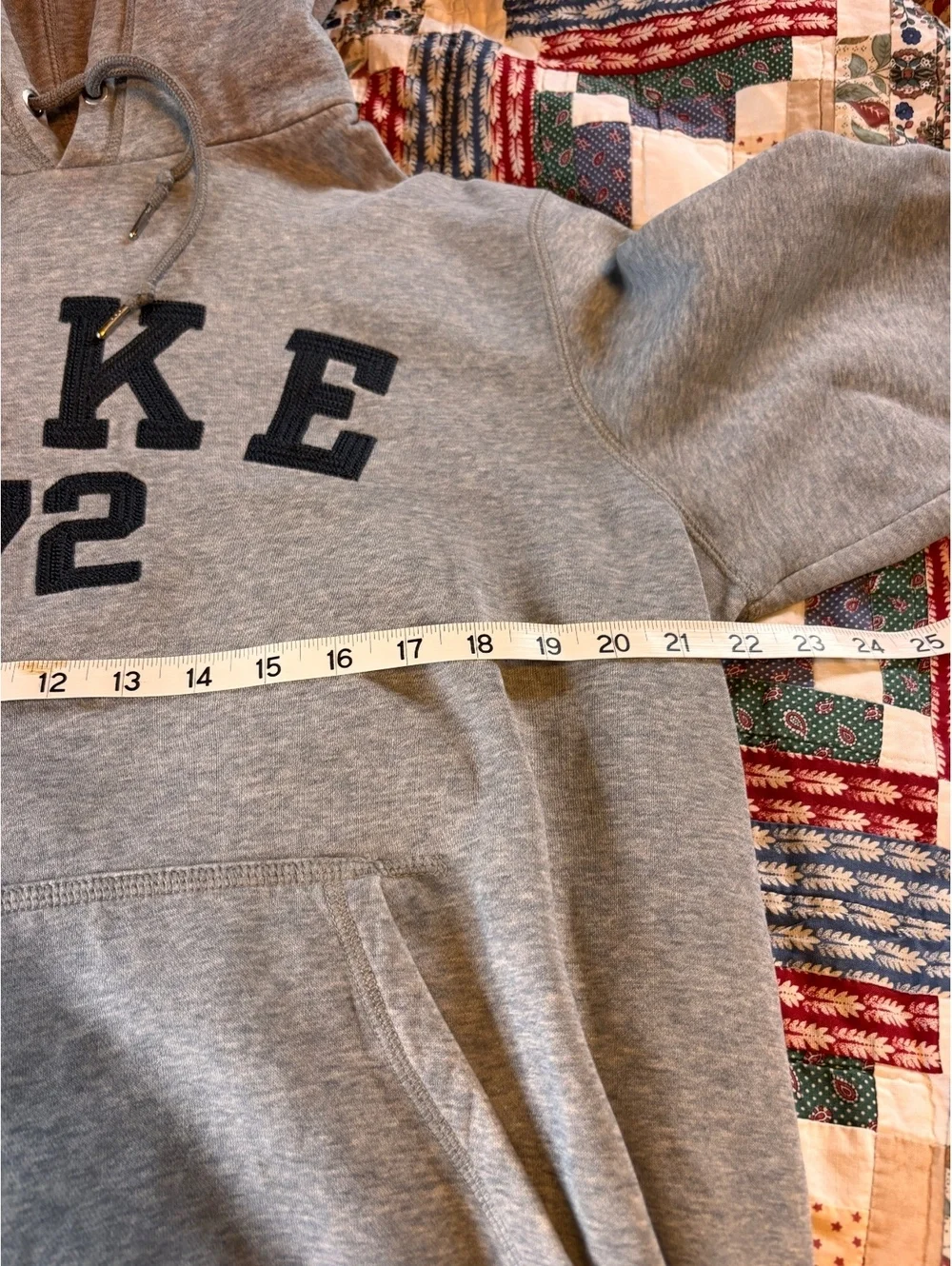 Nike 72 Gray Pullover Hoodie Sweatshirt Large